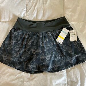 NWT Zella All Day Skirt size M